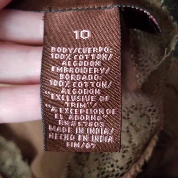 🦃 DONATED Bandolino cap sleeve blouse - Picture 5 of 5